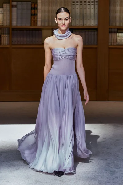 Look 34